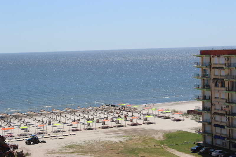 Phoenicia Holiday Resort Mamaia Exterior photo