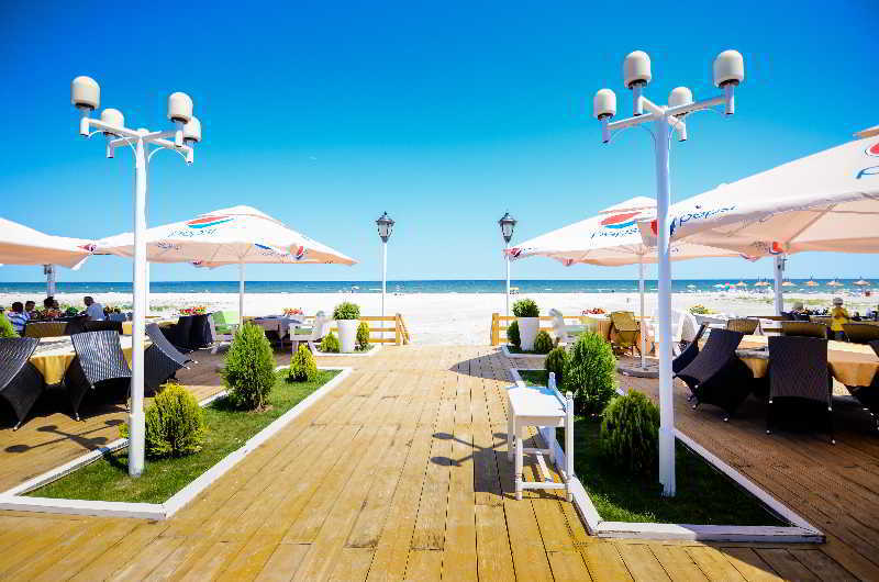 Phoenicia Holiday Resort Mamaia Exterior photo